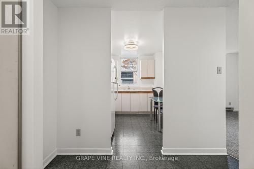 102 - 50 Burnside Avenue, Ottawa, ON - Indoor Photo Showing Other Room