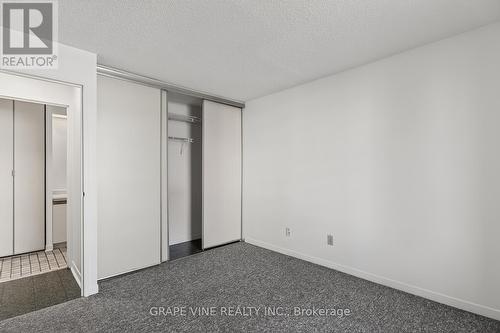 102 - 50 Burnside Avenue, Ottawa, ON - Indoor Photo Showing Other Room