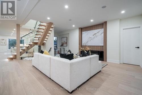 116 Kennard Avenue, Toronto, ON - Indoor