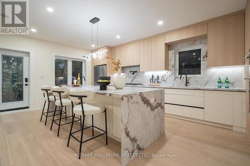 116 Kennard Avenue, Toronto, ON - Indoor Photo Showing Kitchen