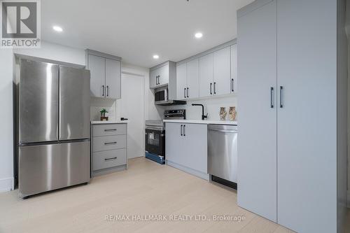 116 Kennard Avenue, Toronto, ON - Indoor Photo Showing Kitchen