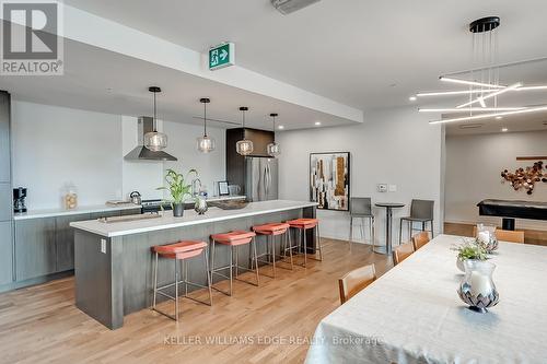 302 - 457 Plains Road E, Burlington, ON - Indoor