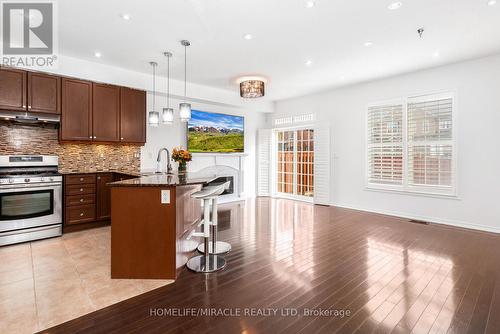 58 - 745 Farmstead Drive, Milton, ON - Indoor Photo Showing Kitchen With Upgraded Kitchen