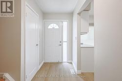 29 - 560 WAVERLY STREET N  Oshawa, ON L1J 5Y4