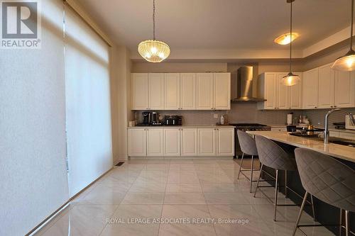 133 Marcel Brunnelle Drive, Whitby, ON - Indoor Photo Showing Kitchen
