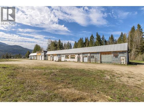 5755 Mellor Frontage Road, Salmon Arm, BC 