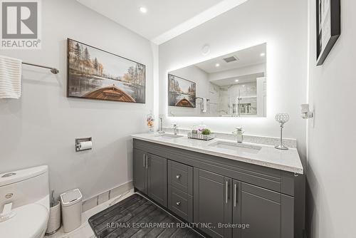 5 - 4201 Longmoor Drive, Burlington, ON - Indoor Photo Showing Bathroom