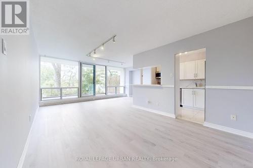 102 - 20 Sunrise Avenue, Toronto, ON - Indoor Photo Showing Other Room