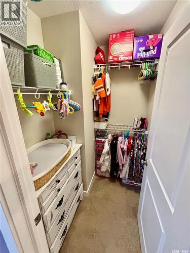 7989 Canola Avenue, Regina, SK - Indoor