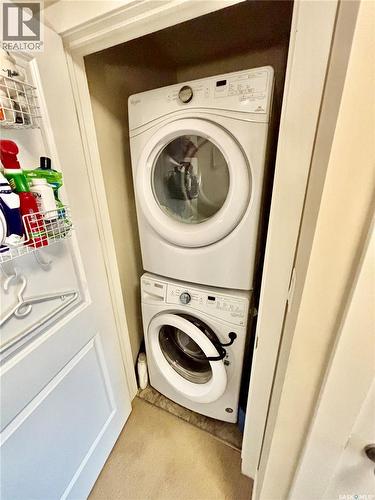7989 Canola Avenue, Regina, SK - Indoor Photo Showing Laundry Room