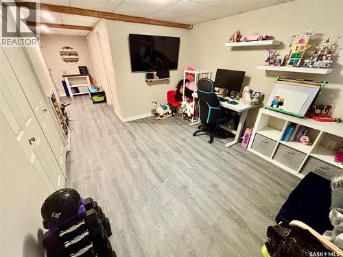 7989 Canola Avenue, Regina, SK - Indoor