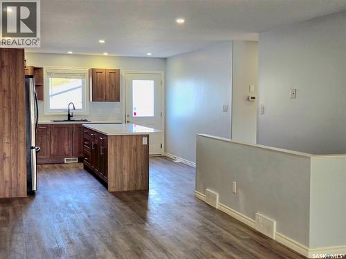 720 O Avenue S, Saskatoon, SK - Indoor Photo Showing Kitchen