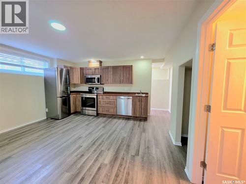 720 O Avenue S, Saskatoon, SK - Indoor Photo Showing Kitchen