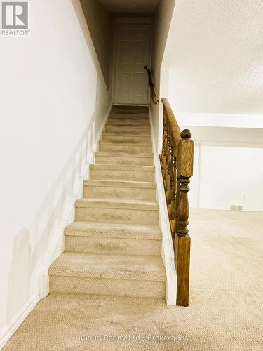 20 Daybreak Drive, London East, ON - Indoor Photo Showing Other Room