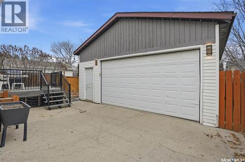1122 Ferguson Crescent, Regina, SK - Outdoor With Exterior