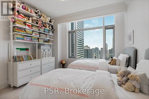 3605 - 311 Bay Street, Toronto, ON - Indoor Photo Showing Bedroom