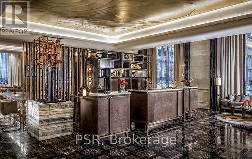 3605 - 311 Bay Street, Toronto, ON - Indoor