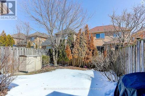 2221 Amberglen Court, Oakville, ON - Outdoor