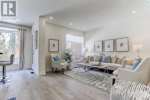 2221 Amberglen Court, Oakville, ON - Indoor Photo Showing Living Room