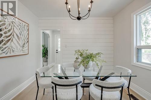 397 Bartos Drive, Oakville (Co Central), ON - Indoor Photo Showing Dining Room