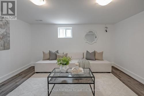 397 Bartos Drive, Oakville (Co Central), ON - Indoor