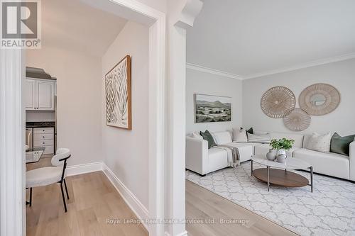 397 Bartos Drive, Oakville (Co Central), ON - Indoor