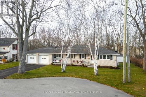 371 Maple Avenue, Deseronto (Deseronto (Town)), ON - Outdoor With Facade