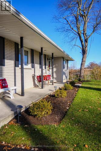 371 Maple Avenue, Deseronto (Deseronto (Town)), ON - Outdoor