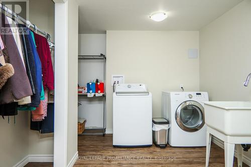 371 Maple Avenue, Deseronto (Deseronto (Town)), ON - Indoor Photo Showing Laundry Room