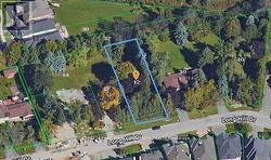 12 LONG HILL DRIVE  Richmond Hill, ON L4E 3M5