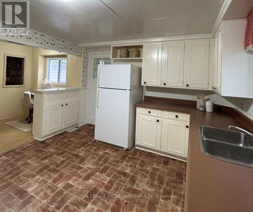 167 Ontario Street, Brighton, ON - Indoor Photo Showing Kitchen With Double Sink