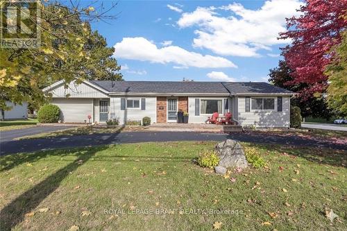 37 MORTON AVENUE  Brantford, ON N3R 2N6
