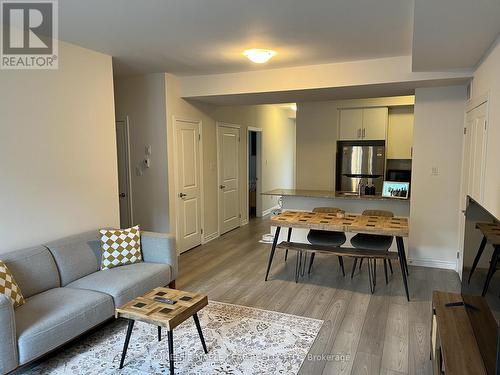 46 - 45 Knotsberry Circle, Brampton, ON - Indoor Photo Showing Living Room