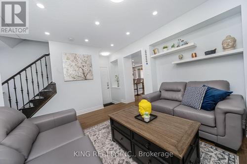 87 Fletcher Circle, Cambridge, ON - Indoor Photo Showing Living Room