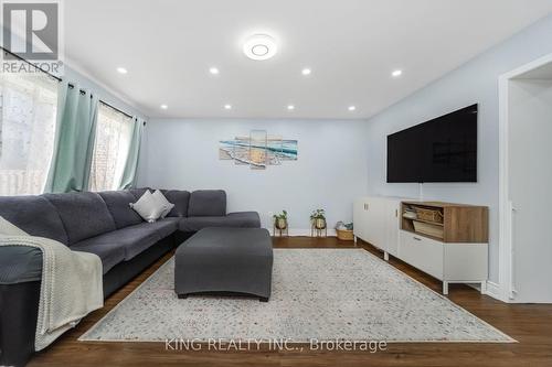 87 Fletcher Circle, Cambridge, ON - Indoor Photo Showing Living Room