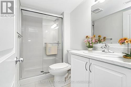 715 Decoeur Drive, Ottawa, ON - Indoor Photo Showing Bathroom
