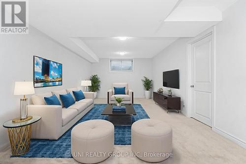 715 Decoeur Drive, Ottawa, ON - Indoor Photo Showing Living Room