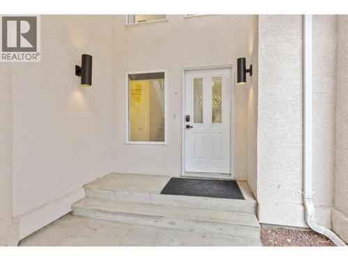 3932 Lakevale Place, Kelowna, BC -  Photo Showing Other Room