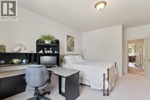 1480 Nighthawk Drive, Castlegar, BC - Indoor Photo Showing Office