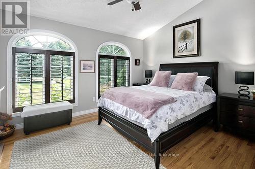 450 Ridge Road, Meaford, ON - Indoor Photo Showing Bedroom