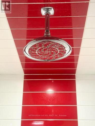 1B - 259 Gerrard Street E, Toronto, ON - Indoor Photo Showing Other Room