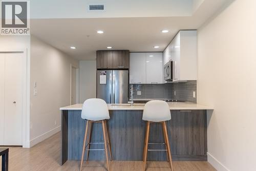 885 University Drive Unit# 204, Kamloops, BC - Indoor Photo Showing Kitchen
