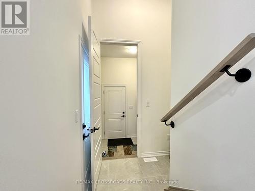 493 Twin Streams Road, Whitby, ON - Indoor Photo Showing Other Room