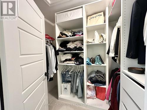 493 Twin Streams Road, Whitby, ON - Indoor With Storage