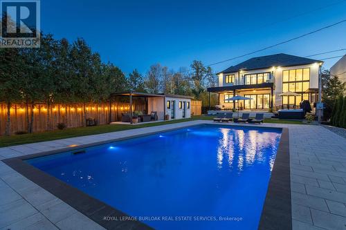 7 Campview Road, Hamilton, ON - Outdoor With In Ground Pool