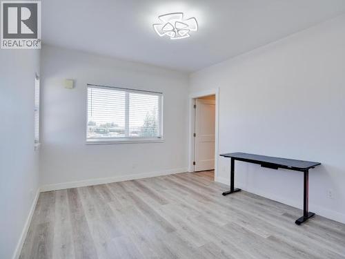 401-7175 Duncan Street, Powell River, BC - Indoor Photo Showing Other Room