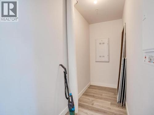 401-7175 Duncan Street, Powell River, BC - Indoor Photo Showing Other Room
