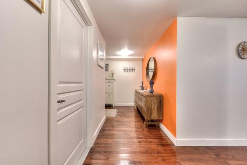 Hall d'entrée/Vestibule - 2-7820 Rue Marquette, Montréal (Villeray/Saint-Michel/Parc-Extension), QC - Indoor Photo Showing Other Room