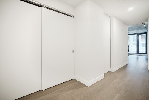 Hall d'entrée/Vestibule - 224-200 Boul. Marcel-Laurin, Montréal (Saint-Laurent), QC - Indoor Photo Showing Other Room