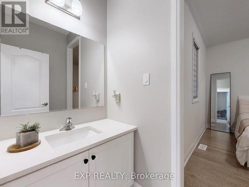 59 Lipscott Drive, Caledon, ON - Indoor Photo Showing Bathroom